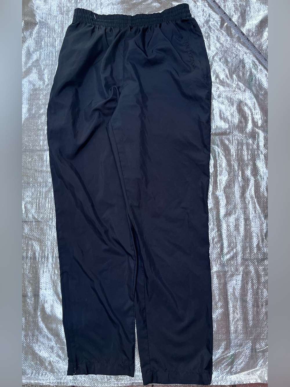 New Balance women’s track pants sz Medium black